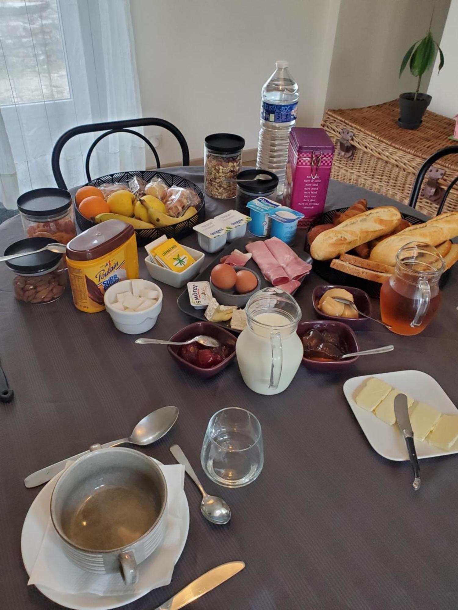 A 5 Min De La Pointe Du Hoc Homestay Cricqueville-en-Bessin